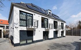 Global Bnb - Ay Homes